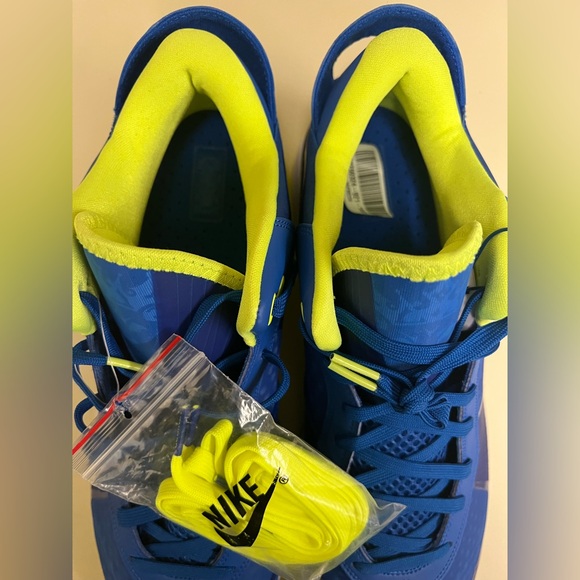 Nike Lebron 8 V/2 Low Blue & Volt Sneakers, Size 15 - Picture 12 of 13